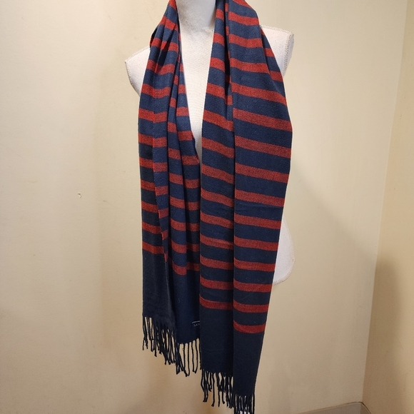 Land's End Stripea navy and red acrylic unisex fringe Scarf - Picture 3 of 8